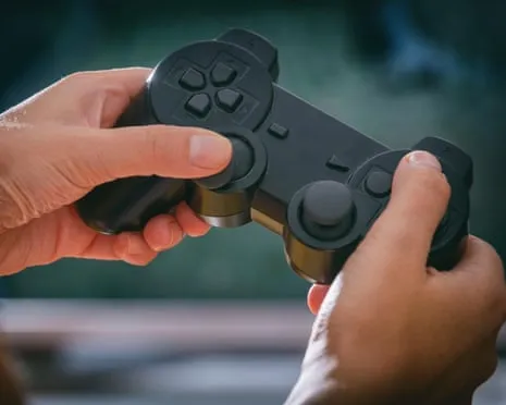 Why Do Some Gamers Invert Their Controls? Scientists Reveal Insights, But They’re Not What You Think
