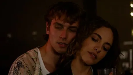 Boatyard Analysis – Seedy Cannibalistic Fright Picks Off Rich Youths on a Yacht Trip to Carnage