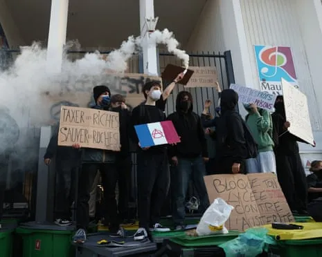 Recently Appointed French PM Faces Mounting Pressure as Nationwide Protests Disrupt Education and Transport