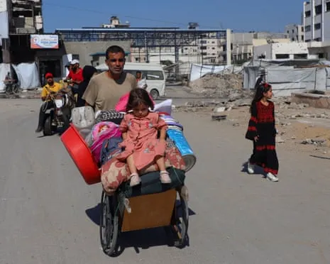 Fleeing from Destruction to Peril: Gaza City Residents Face Heart-Wrenching Dilemma