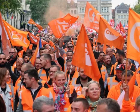 France-Wide Walkout Action Witnesses Hundreds of Thousands Protesting In France